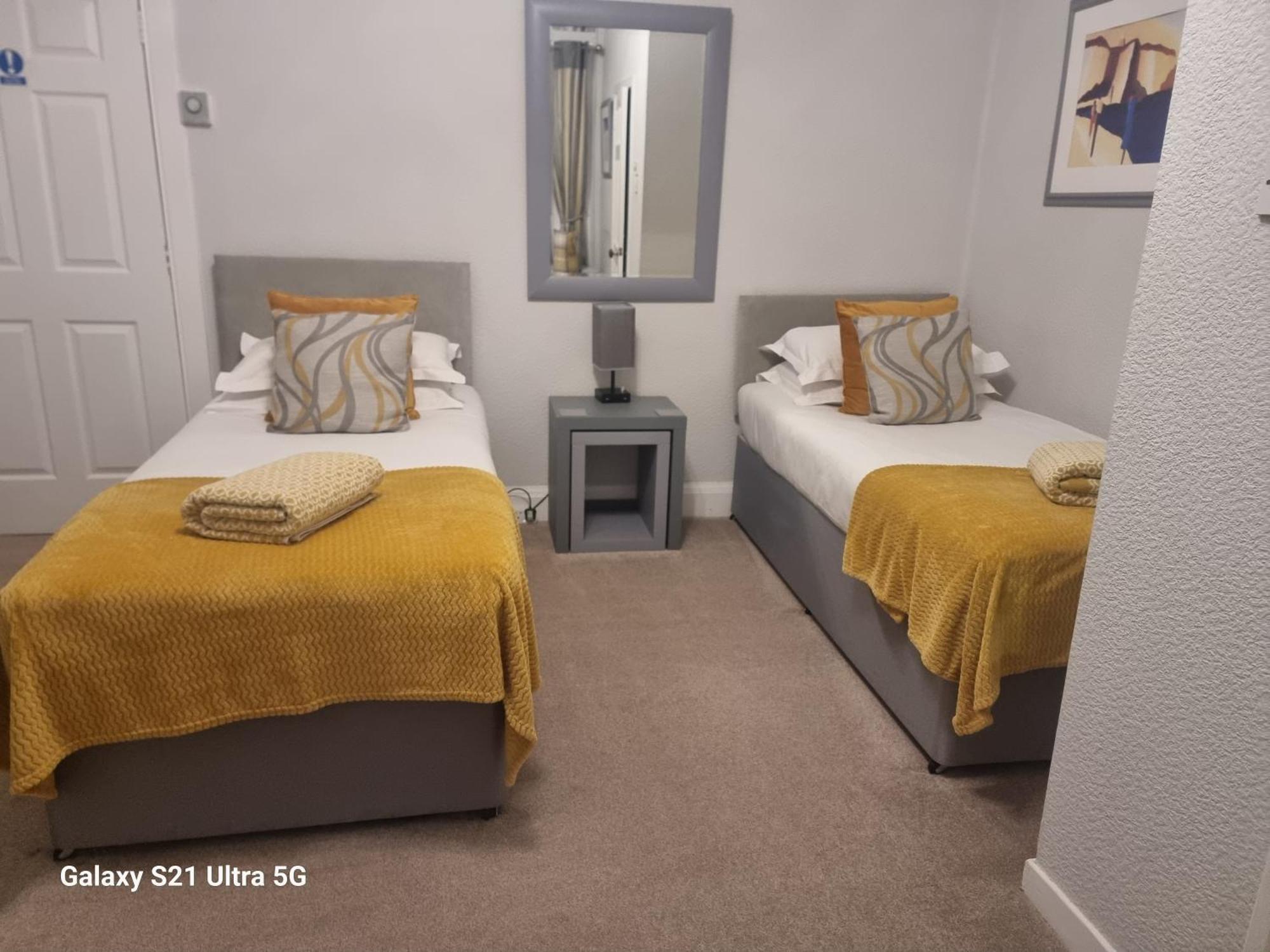 St Leonards Guest House ลาร์กส์ ภายนอก รูปภาพ