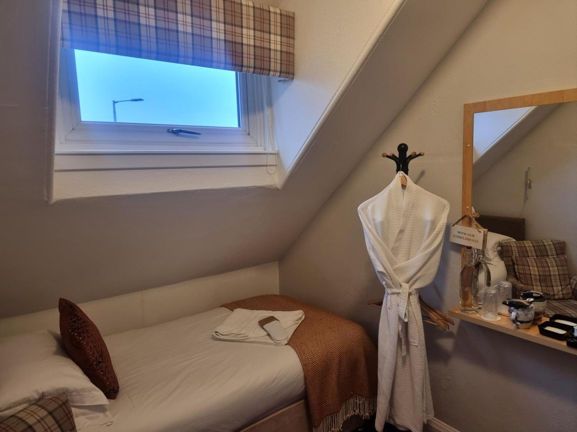 St Leonards Guest House ลาร์กส์ ภายนอก รูปภาพ