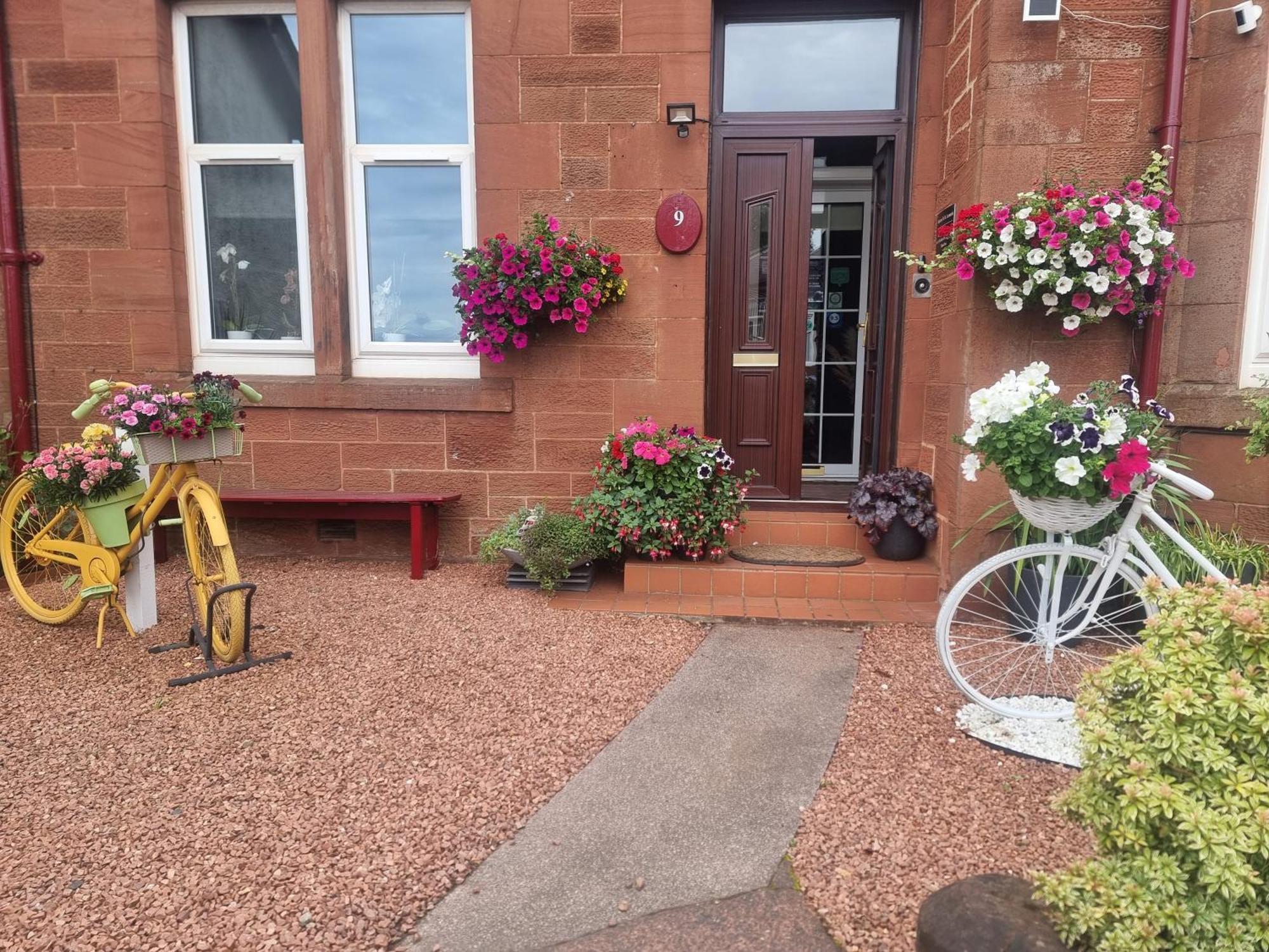 St Leonards Guest House ลาร์กส์ ภายนอก รูปภาพ